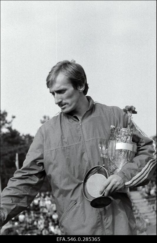 "Rahva Hääle" rahvajooks.