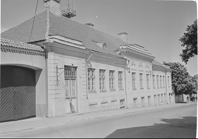 Rakvere. Tallinna tänav  similar photo