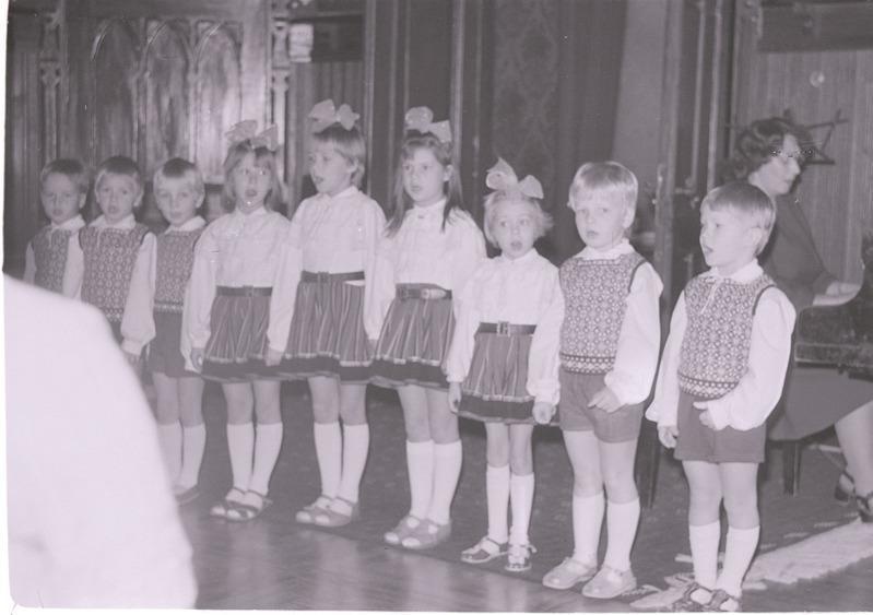 Pidulik vastuvõtt suurte perede emadele Rägavere mõisas