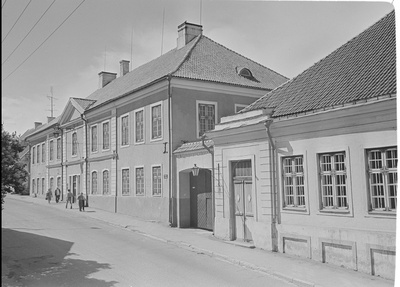 Rakvere. Tallinna tänav  similar photo