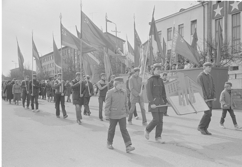 Rakvere. 1. mai demonstratsioon Turu platsil