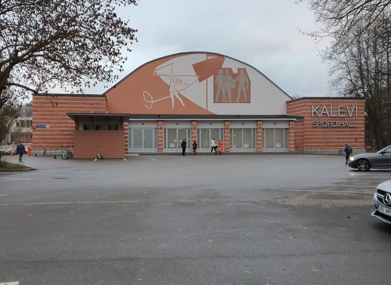 Kalev sports hall façade rephoto