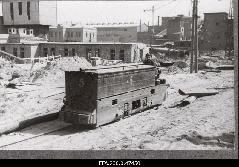 Elektrivedur fosforiidimaagi ja kivimite šahtidest väljavedamiseks Maardu Keemiakombinaadis.