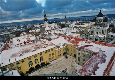 Vaade Pika Hermanni tornist Tallinna vanalinnale.  similar photo