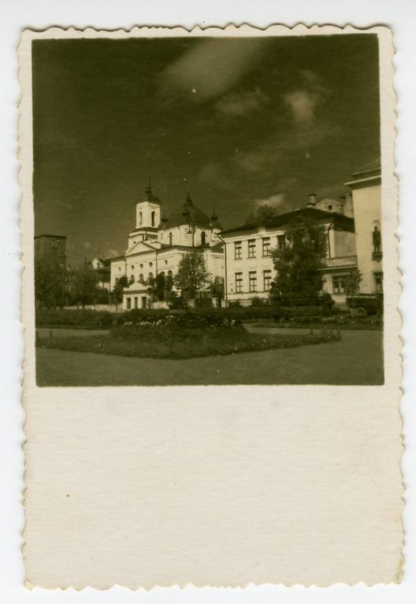 Uspenski kirik ja hoone Munga 16. Tartu, 1930-1940.