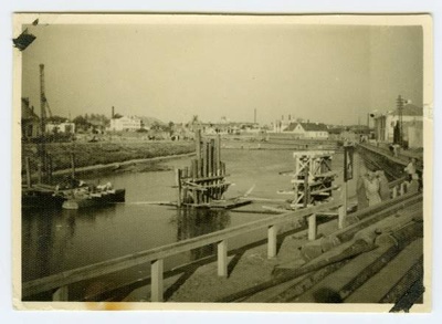 Holmi puitsilla ehitustööd. Tartu, 1941.  similar photo