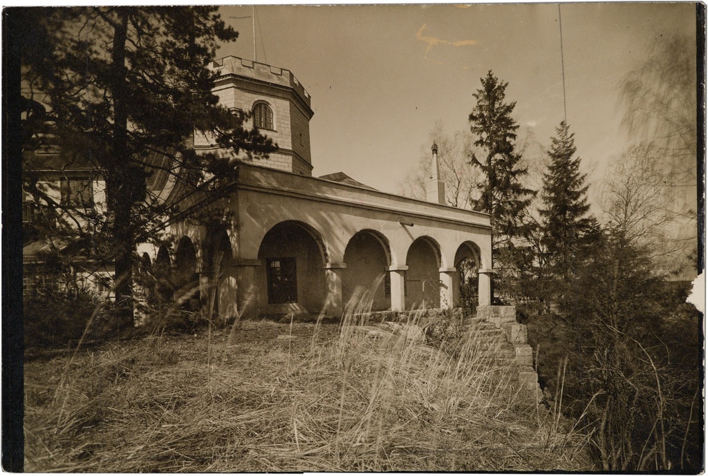 Akseli Gallen-Kallela's atelier house and its tower from east.