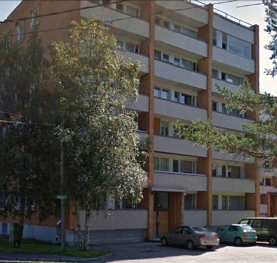 Punktelamu Tallinnas Ilmarise tn, hoone vaade. Arhitektid Ants Mellik, Endel Laasi rephoto