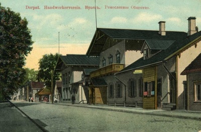 Tiigi t vaade: esiplaanil Saksa käsitööliste seltsi maja. Tartu, 1917.  duplicate photo