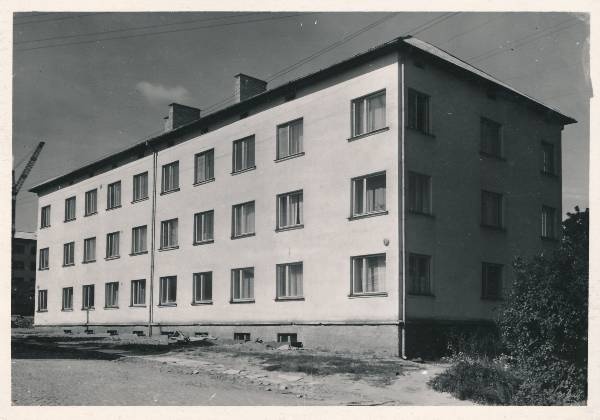 Elamu Tiigi 1. Tartu, 1961.