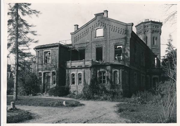 Tartu linnavaade. Maja Tiigi tn. 1941.a.