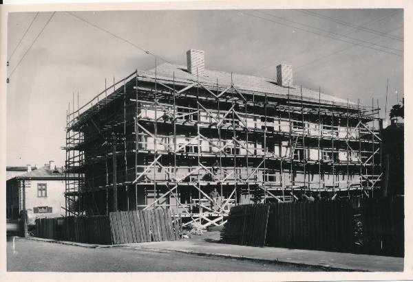 Vanemuise 26 ehitamine. Tartu, 1958.