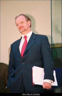 Suurbritannia saatkonna uue hoone (Wismari tänaval) pidulik avamine. Suurbritannia välisminister Robin Cook.  similar photo