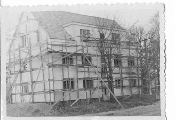 Lihula piirkonna töötajate elumaja ehitustööde foto