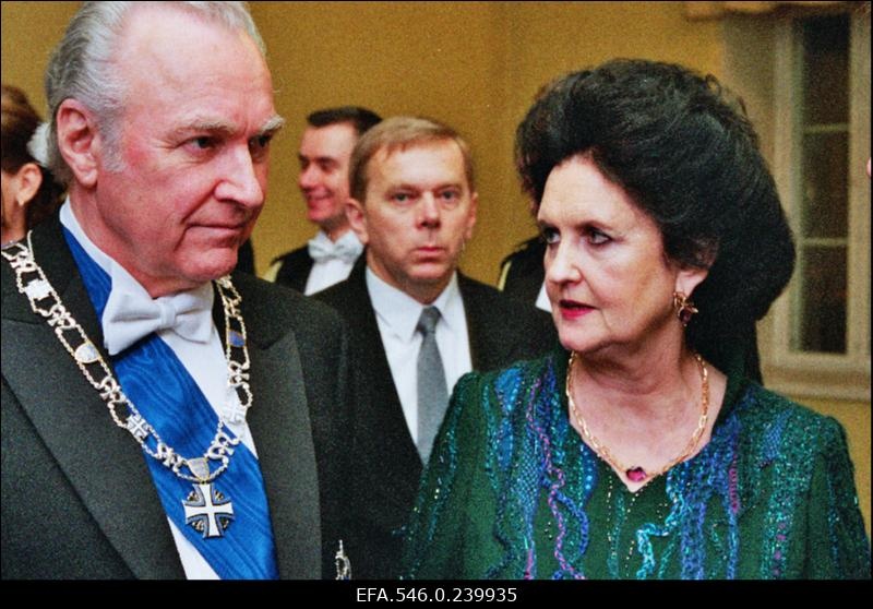 Eesti Vabariigi aastapäeva aktus ja presidendipaari vastuvõtt Estonia kontserdisaalis.