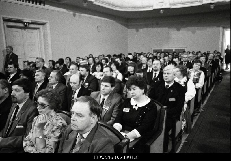 Eesti Kongress Estonia kontserdisaalis. Vaade saali.