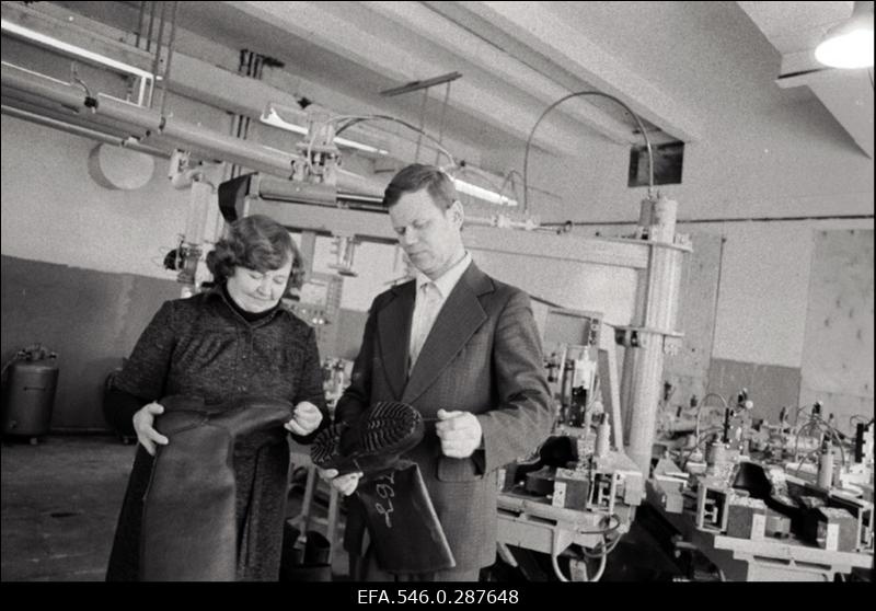 Tartu Naha- ja Jalatsikombinaat.