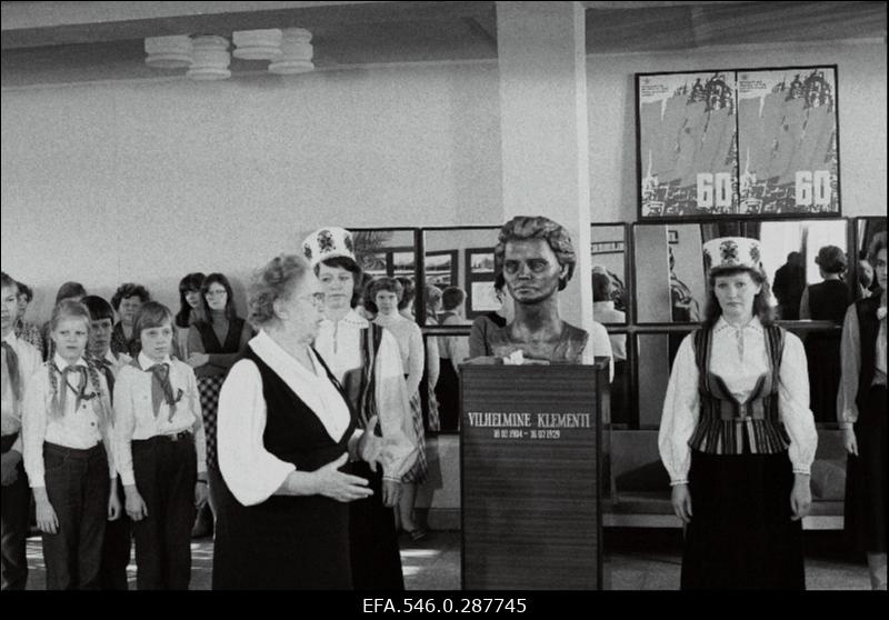 V. Klementi büsti avamine (Klementi ÕTK).