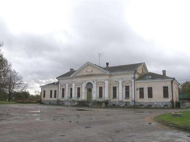 Jõhvi Railway Station building Ida-Viru county Jõhvi vald Kooli tn 21, Jõhvi