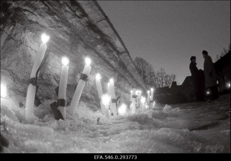 Märtsipommitamise 50.aastapäeva tähistamine.