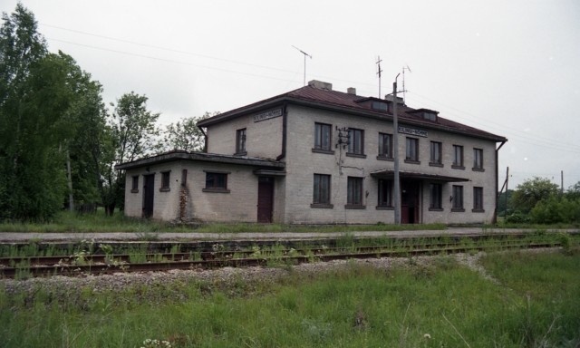 The main building of Kilingi-Nõmme Railway Station in Pärnu County Saarde municipality