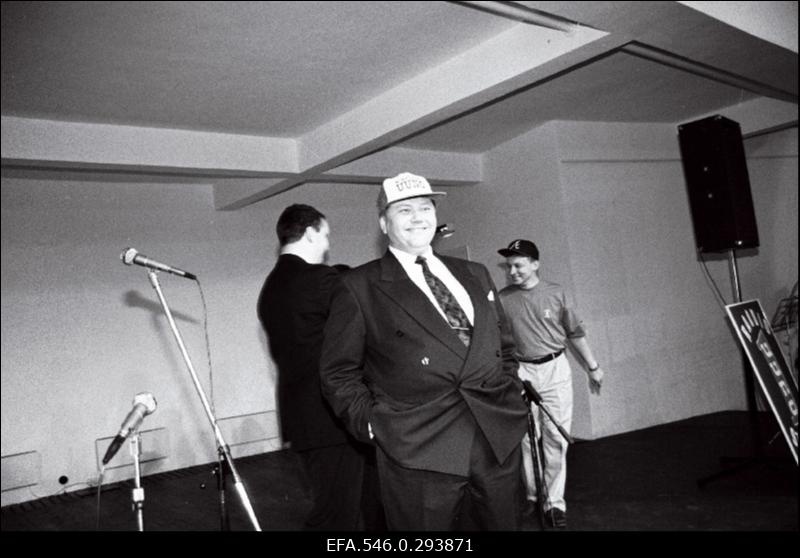 Muusikajaama Raadio Uuno avamispidu.