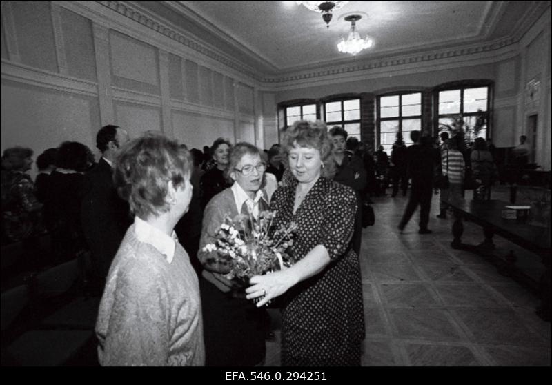 Parimate õpetajate austamine Mustpeade majas.