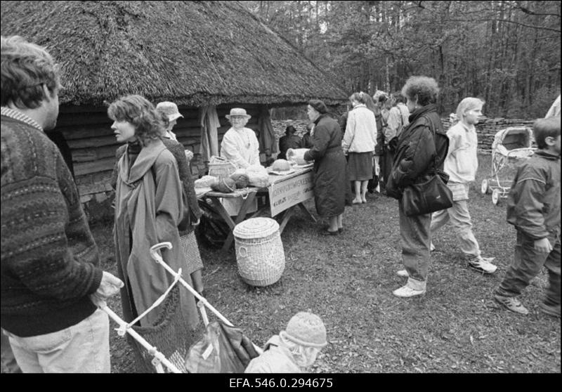 Käsitöölaat Vabaõhumuuseumis.