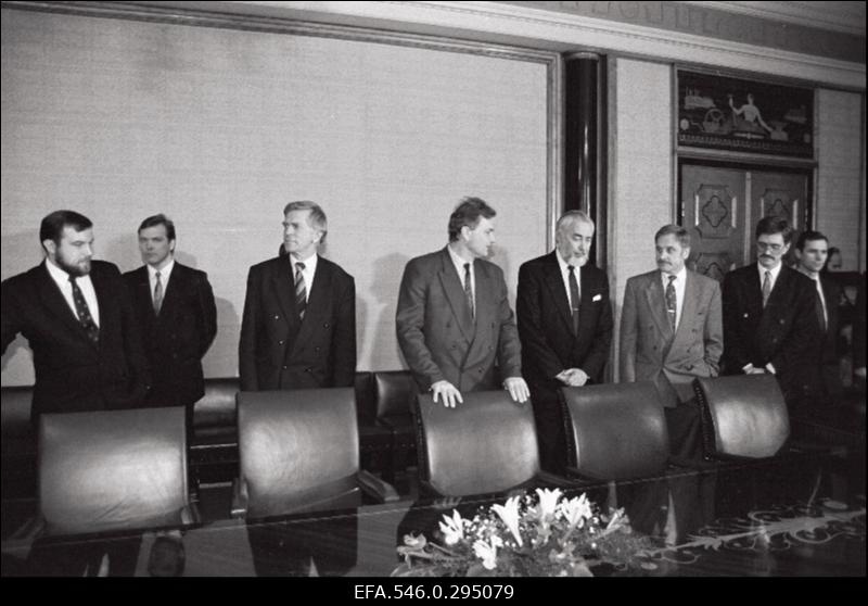 Peaministri kandidaat Andres Tarand vastuvõtul president Lennart Meri juures.