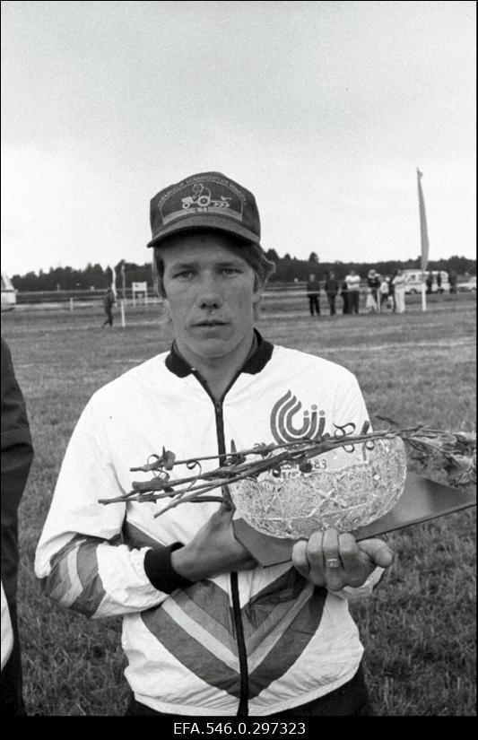 Vabariiklik künnivõistlus.