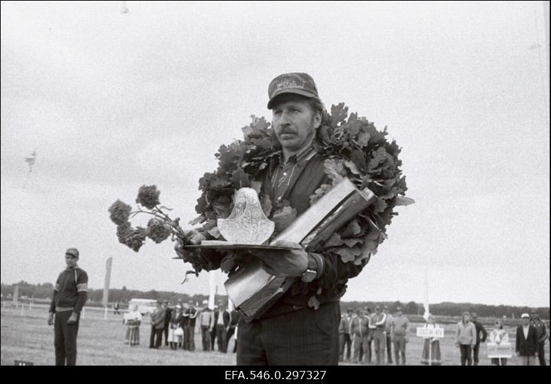 Vabariiklik künnivõistlus.