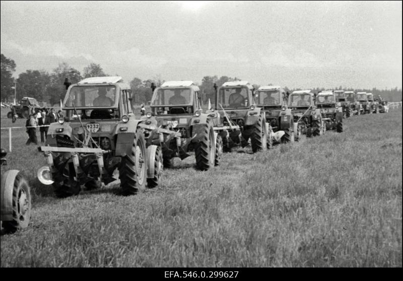 Vabariiklik künnivõistlus.