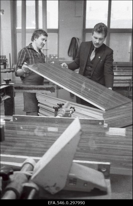 Tootmiskoondis Viisnurk