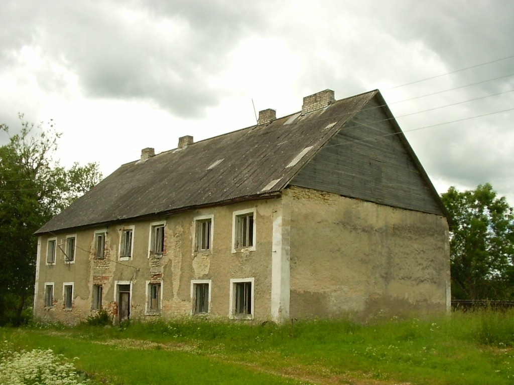 Kiltsi manor servants house