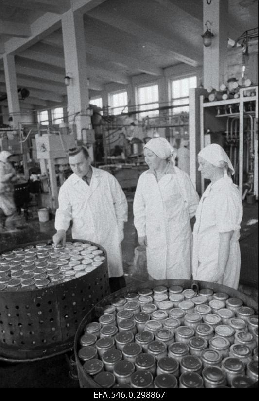 Keemiakombinaat Flora