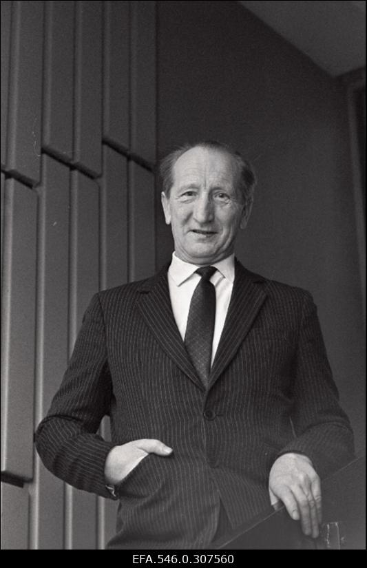 Est [direkt] Kuznetsov.