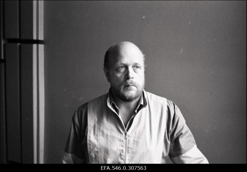 Est [direkt] Kuznetsov.