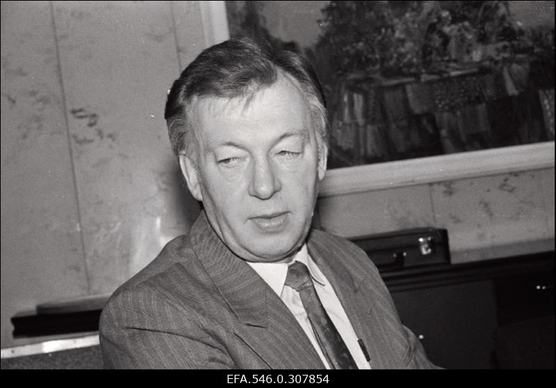 R. Taagepera, Tõnurist, Raidla, Vitsur.