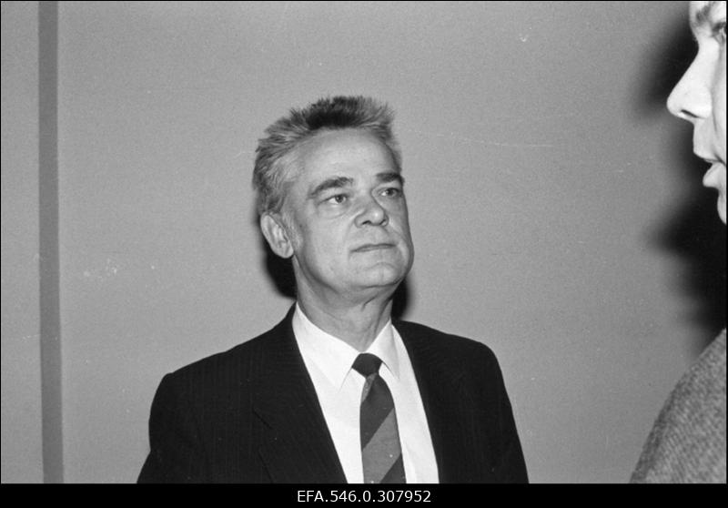 ÜN saadik Raig, Uluots [GERK]