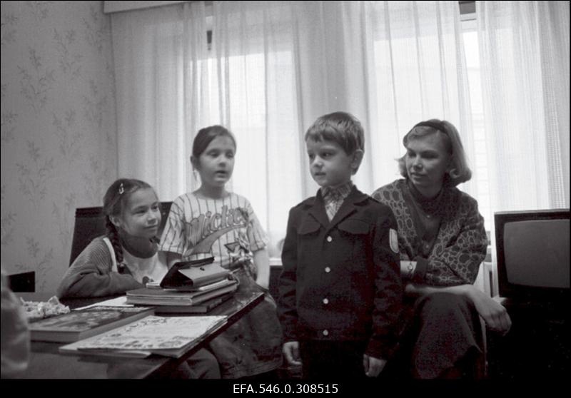 Moskva Eesti Kool. Õpilane Aivar Alle 2. klass.