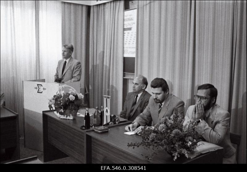 Tallinna laustekstiili teadus Mistra. Tehnika Ülikool.