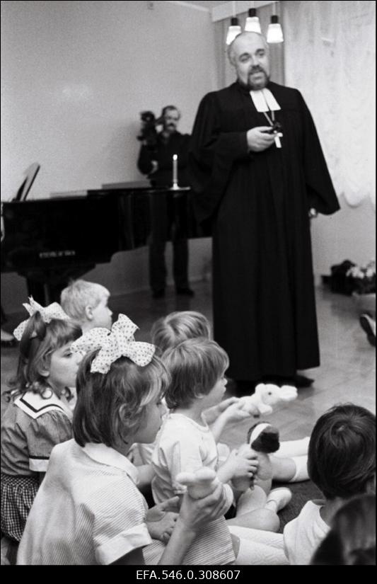 Lastekodu Pae tänaval.