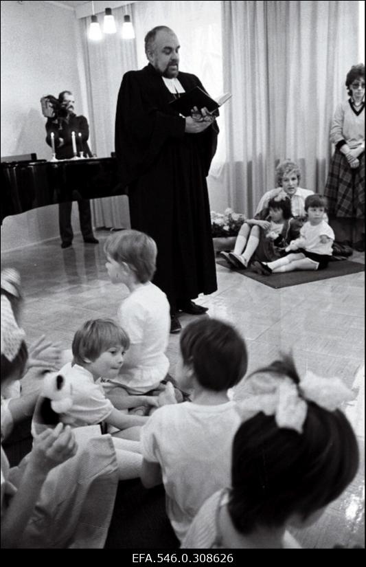 Lastekodu Pae tänaval.