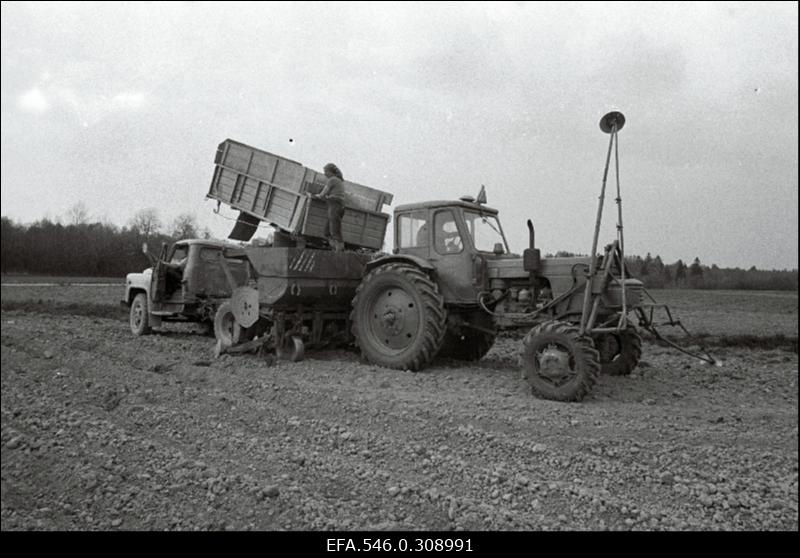 Kolhoosi Rahva Hääle kevadtööd