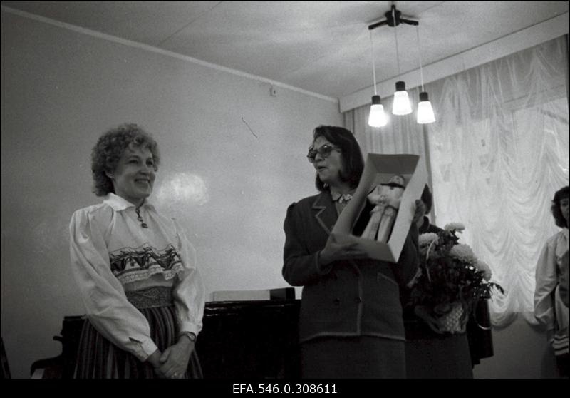 Lastekodu Pae tänaval.