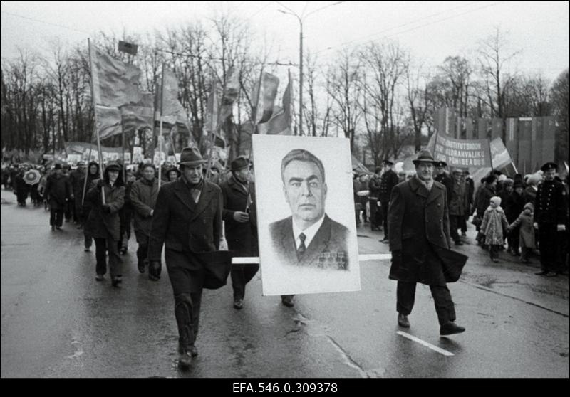 Oktoobripühade paraad.