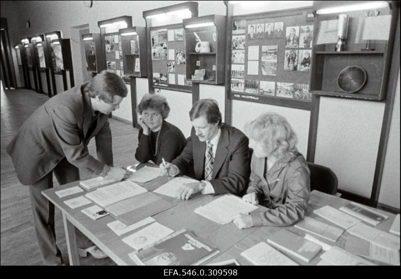 Valimiste ettevalmistused.