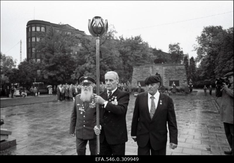 Tallinna vabastamise 40 aastapäev.