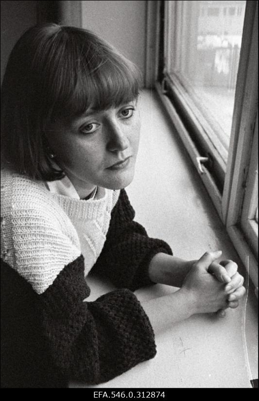 Ajalehe "Rahva Hääl" toimetuse töötaja.