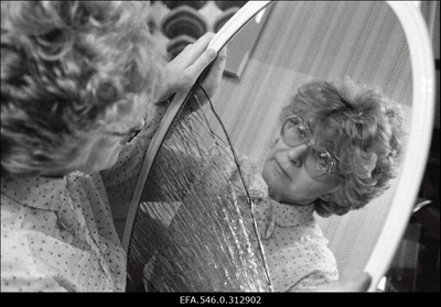 Ajalehe "Rahva Hääl" toimetaja Valve Raudnask.  similar photo